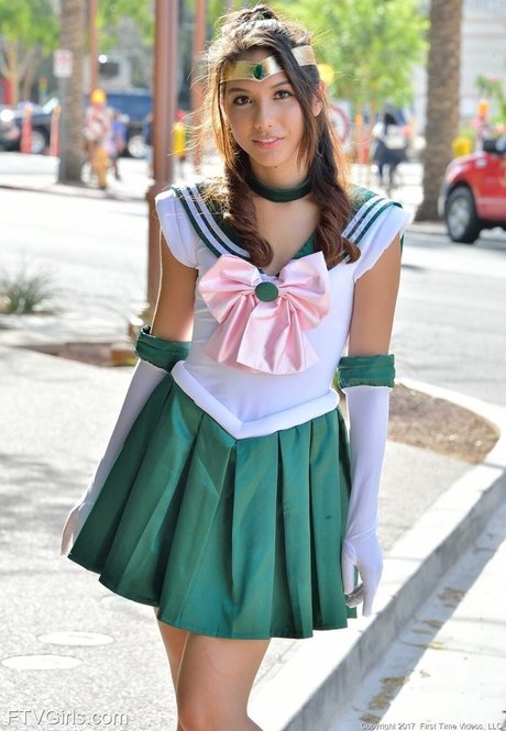 große titten gothic onlyfans hd bild