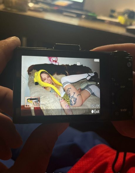 linamorrissey nackt heiße bild