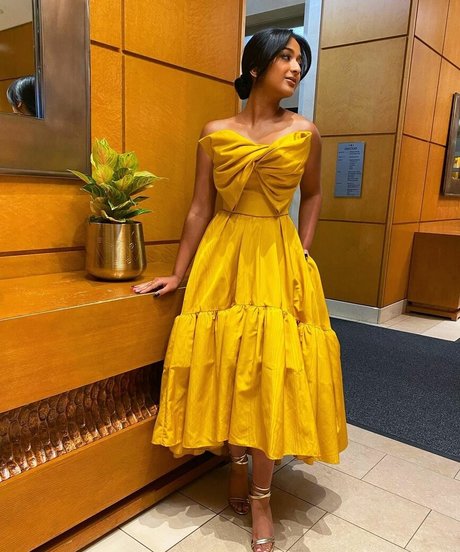 Maitreyi Ramakrishnan freie hübsche galerie