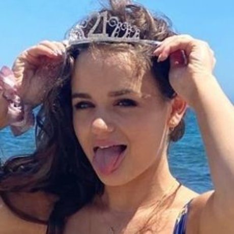 Mary Mouser perfekte schöne fotos