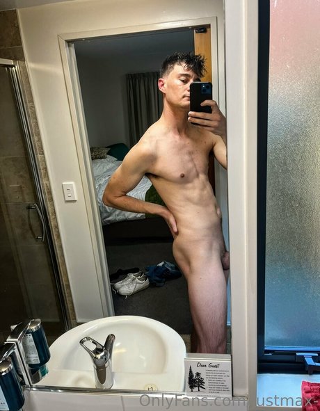 emo nackte onlyfans freie exklusive foto