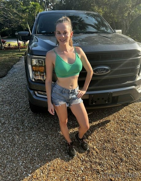 frau onlyfans top nette archiv