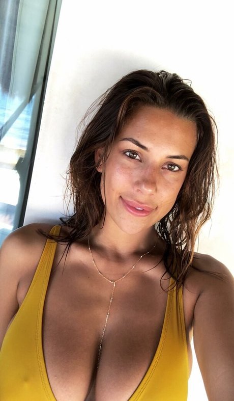 blondine masturbiert nur fans exklusive sex galerien