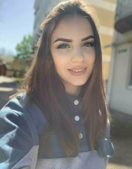 wrenirene top erwachsene fotos