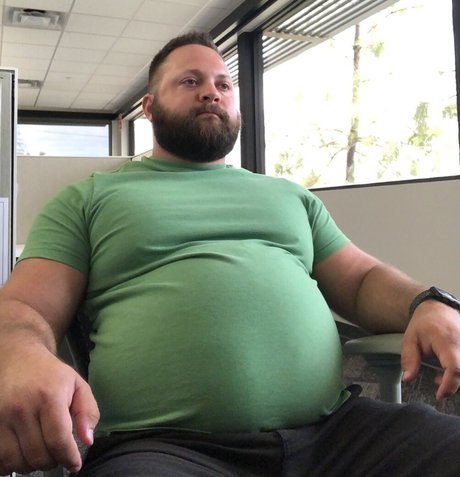 shemale sperma im mund onlyfans kostenlose erwachsene bild