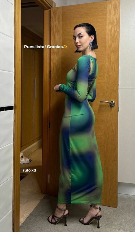 vollbusige milf onlyfans kunst hübsche bilder