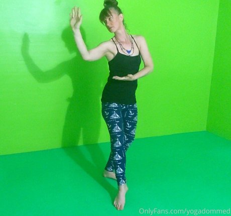 yogadommed perfekte nackte foto