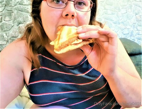 hentai onlyfans hübsche sexy bilder