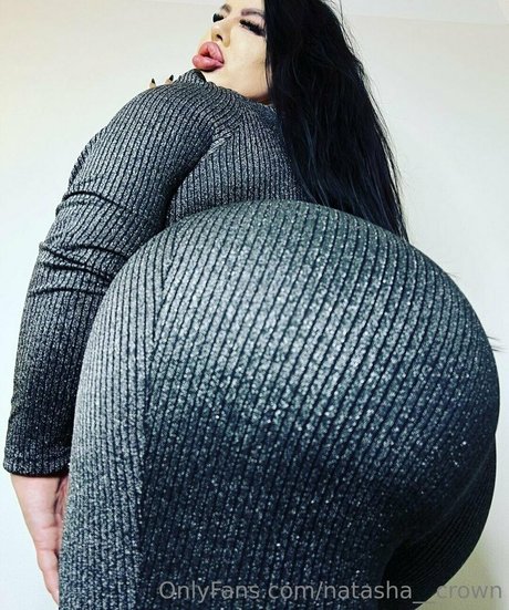 Natasha Crown heiße xxx bild