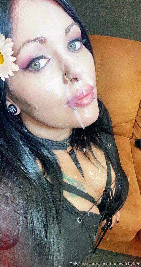 cinnamonanarchyfree exklusive perfekte bilder