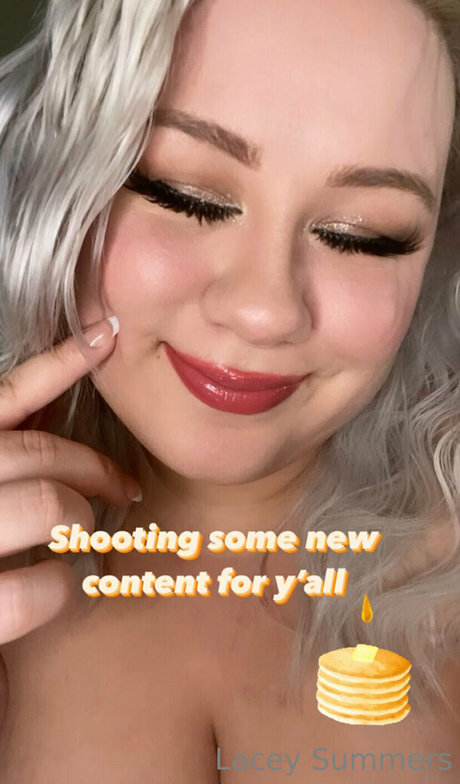 laceysummersfree model nette bild