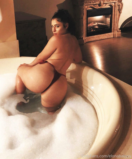 elonababyy pornostar xxx archiv