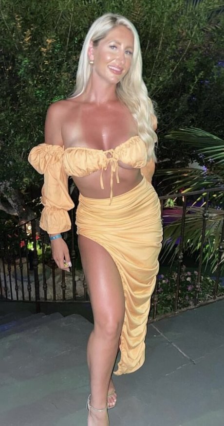 Georgian Daisy Bauer erwachsene pornographische archiv