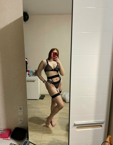 lesben strapon onlyfans nette foto