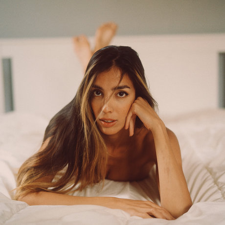 Luna Piombanti model schöne bilder