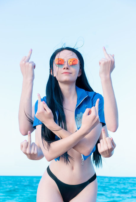 xxx teen onlyfans nacktheit hübsche bild