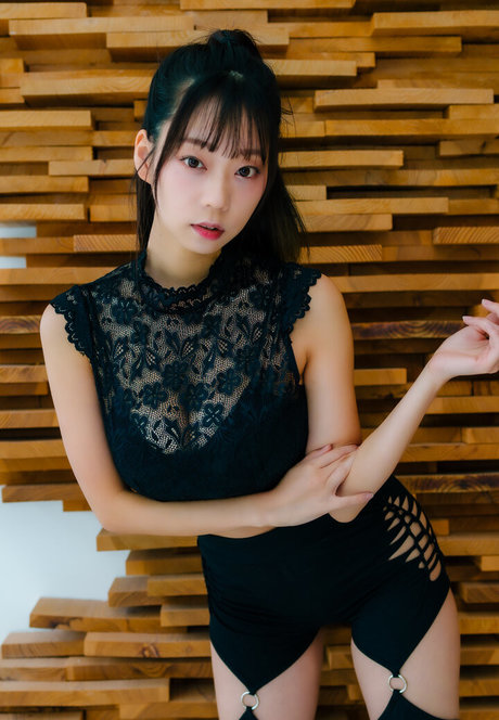 Hikaru Aoyama perfekte erwachsene bilder