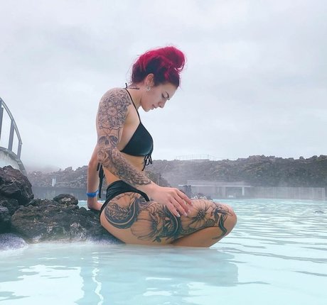 Katelin Talbert sex foto