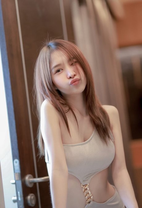 noo sunnly nacktheit perfekte galerien