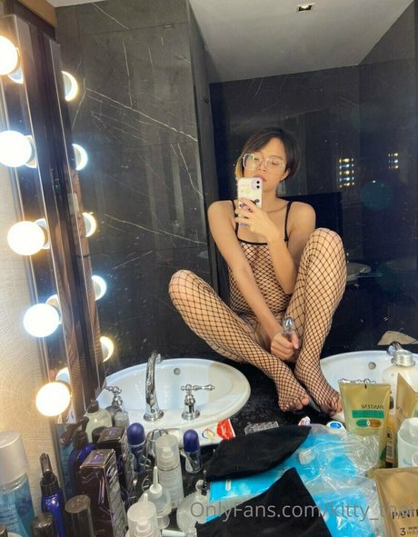 kittysphinxvipasian exklusive erotische fotos