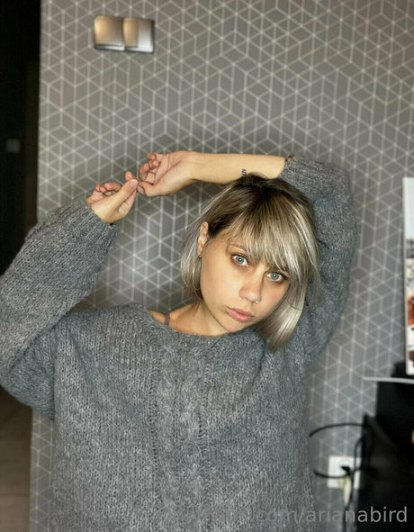 arianabird nackt pornostar foto