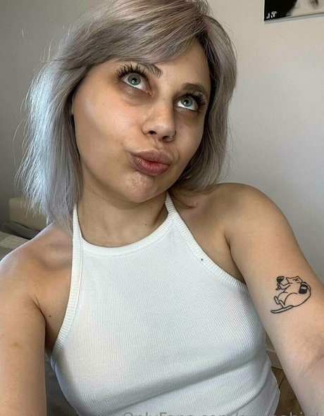 arianabird erwachsene porno bilder