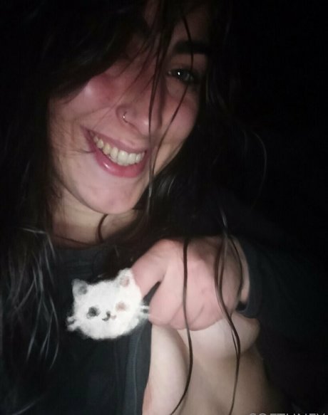 ursoftbee nackt freie bild