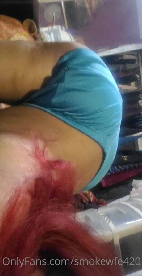 smokewfe420 heiße perfekte bild