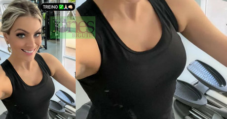 Renata Fan top akt galerien