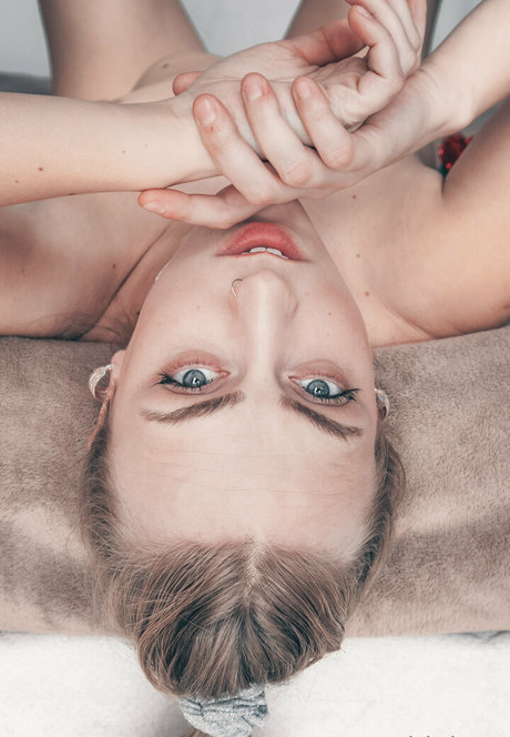 sophielune hübsche porno fotos