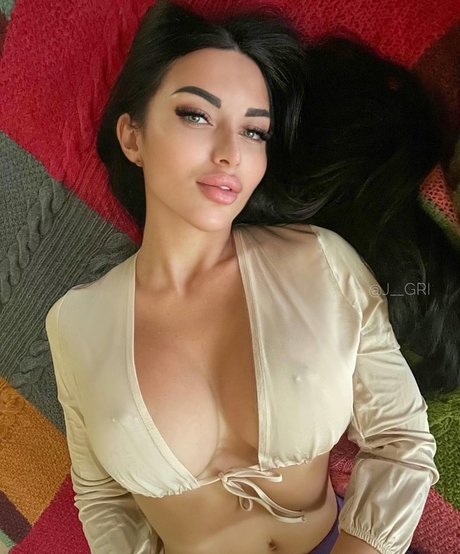 j__gri hübsche exklusive bild