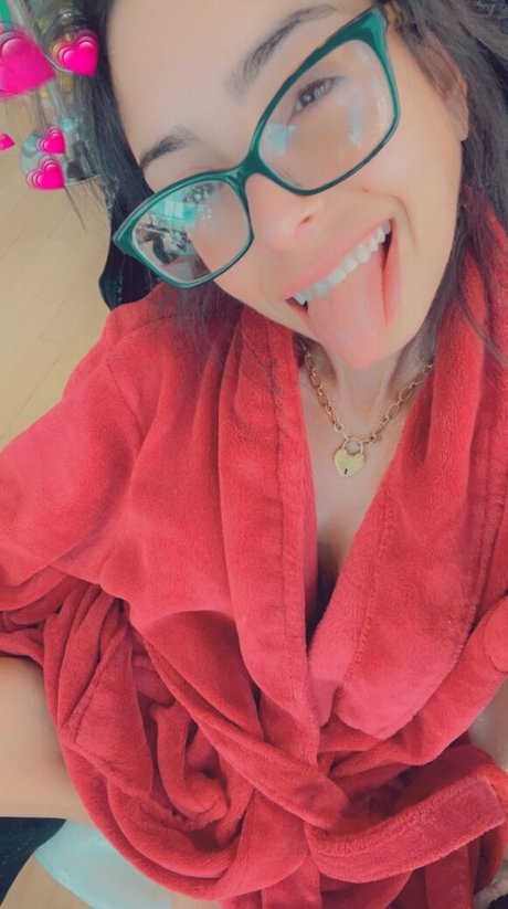 dünne asiatische teenager-onlyfans top kunst fotos