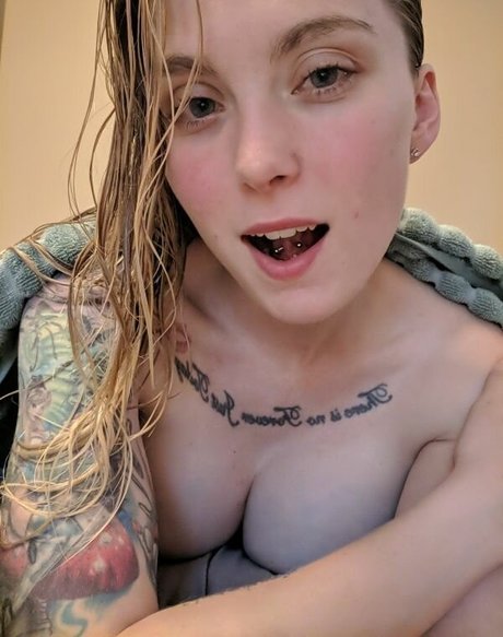 Veronica marzzz schauspielerin bilder