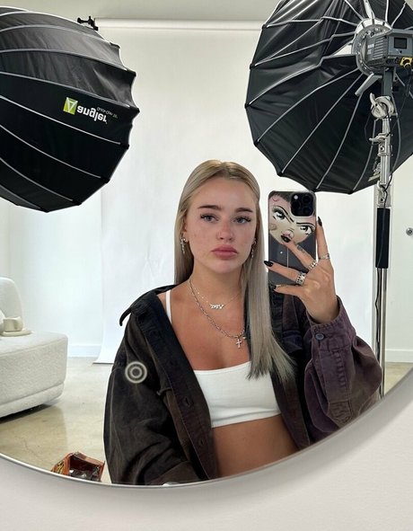 asiatische gilf-onlyfans schöne top bilder