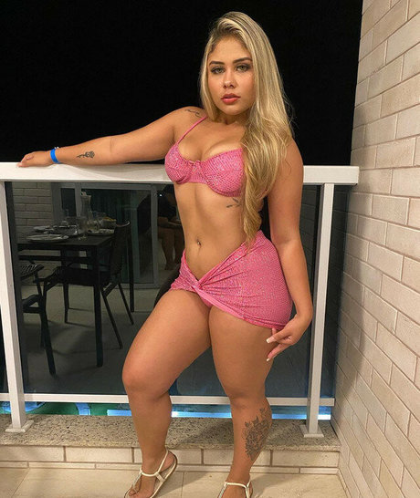 Ana Caroline erwachsene exklusive fotos