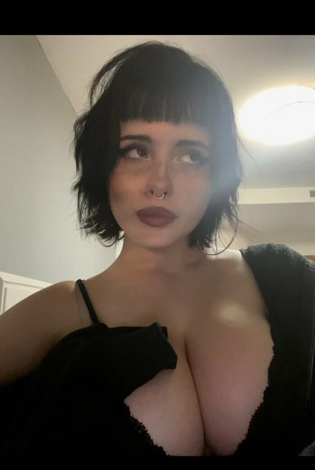 Rinna0x kunst pornostar galerien