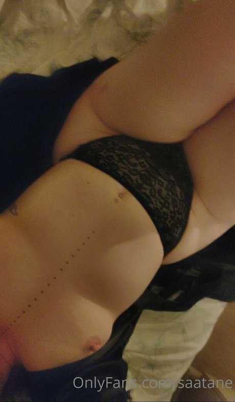 saatane erotische heiße fotos