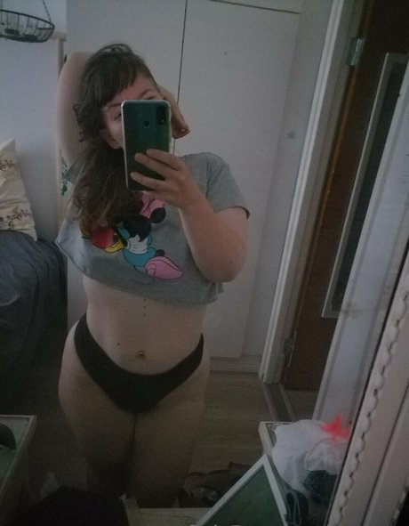 saatane heiße nacktheit bilder