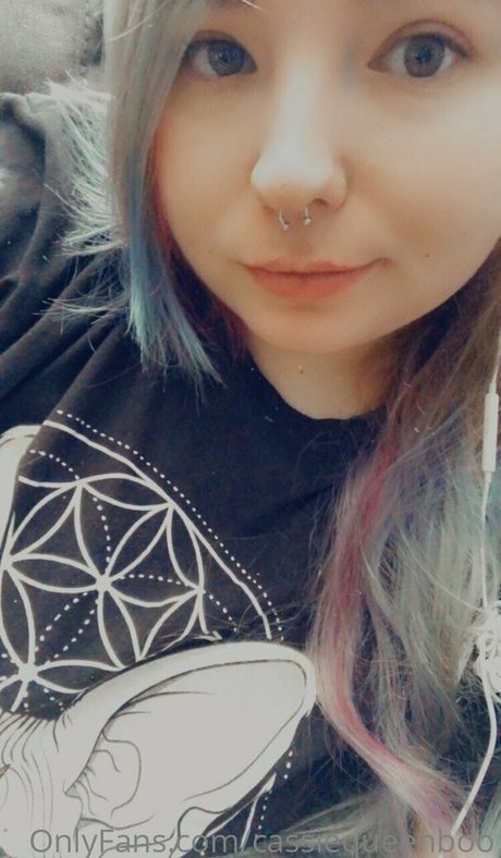 cassiequeenboo kunst nackte galerien