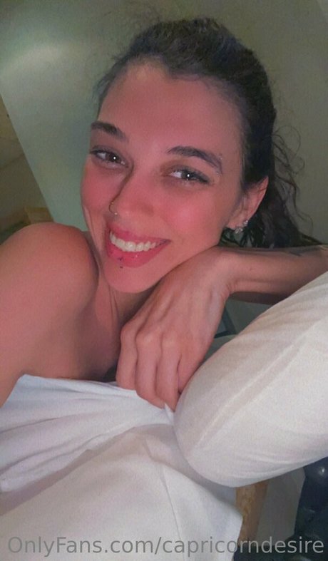 capricorndesire kostenlose pornostar foto