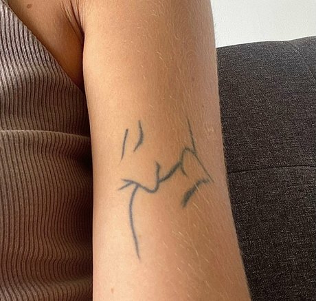 sarah marlow nacktheit pornografische foto