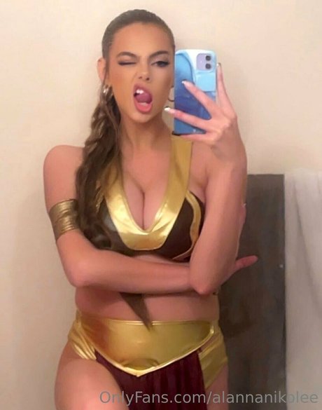 alannanikolee porno hübsche bilder