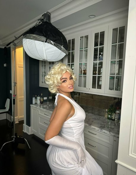 devinnextdoor sexy nackte fotos