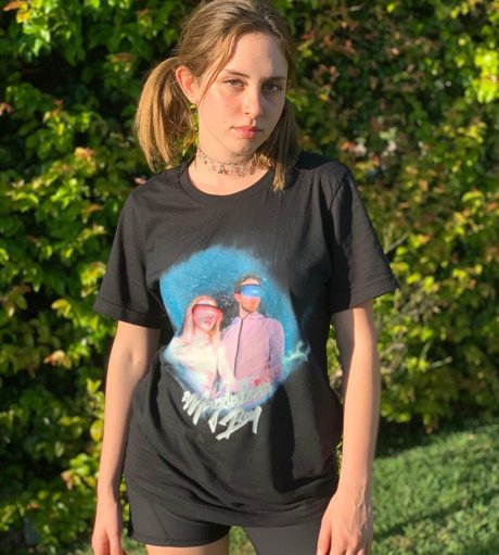 Mica Tenenbaum schöne erotische bilder