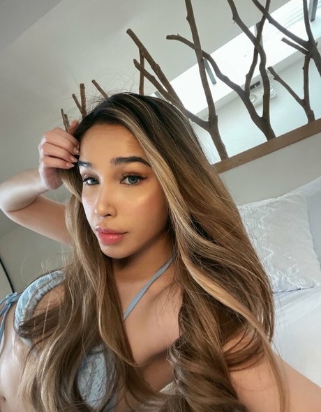 Anna Marcelo erotische pornographische bild