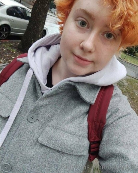 lollymolli nackt heiße bild