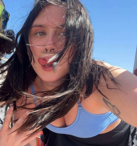 okokchanel schauspielerin heiße galerie