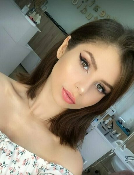 yourfavoriteteen04 nackt heiße bild