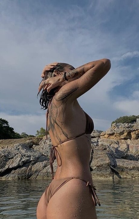 Pelinay Igit top hd bild