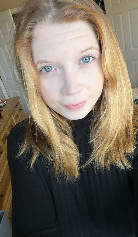 Peachy Noel freie nackt foto